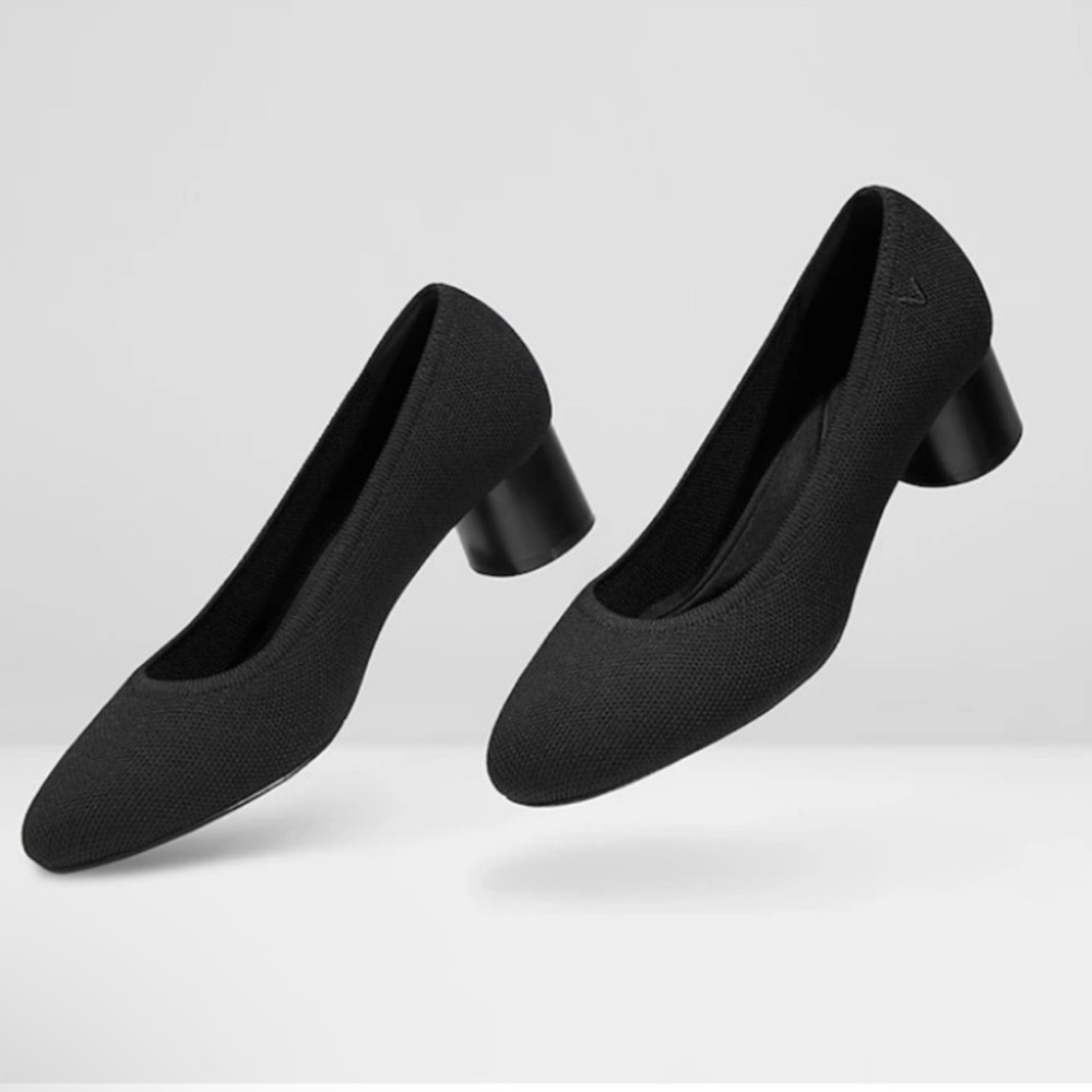 Vivaia Elvia Round-Toe Chunky Heel